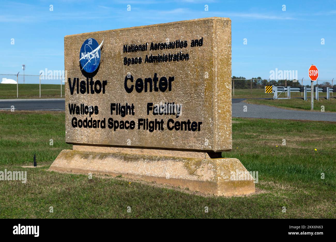 Panneau à l'entrée du centre des visiteurs, Wallops Flight Facility Goddard Space Flight Centre, Banque D'Images