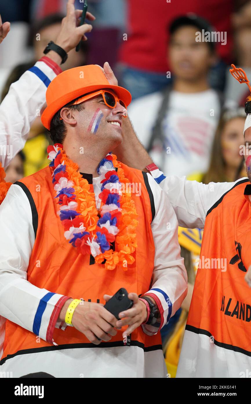Doha, Qatar. 25th novembre 2022. DOHA, QATAR - NOVEMBRE 25: Les supporters des pays-Bas avant la coupe du monde de la FIFA le Qatar 2022 groupe Un match entre les pays-Bas et l'Équateur au stade international de Khalifa sur 25 novembre 2022 à Doha, Qatar. (Photo de Florencia Tan Jun/PxImages) crédit: PX Images/Alamy Live News Banque D'Images