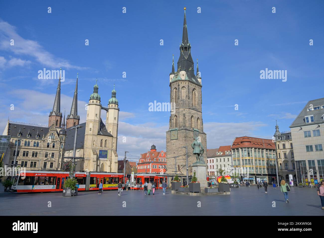 St. Eglise du marché de Marie, Tour Rouge, place du marché, Halle an der Saale, Saxe-Anhalt, Allemagne, Europe Banque D'Images