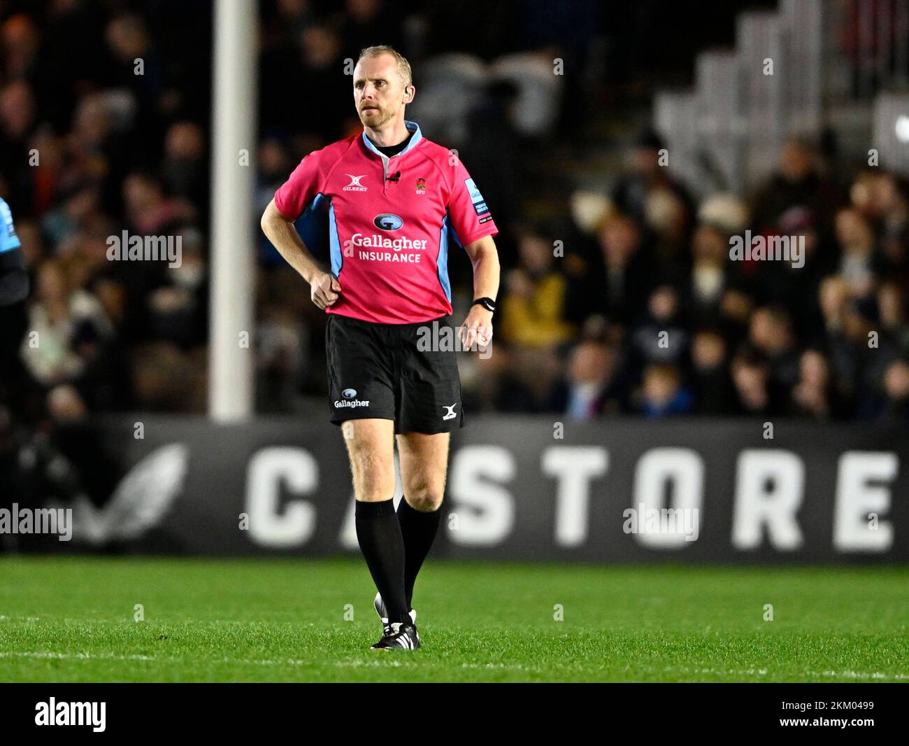 Twickenham, Royaume-Uni. 25th novembre 2022. Rugby, premier ministre. Harlequins V Gloucester. La fonction Stiop. Twickenham. Wayne Barnes (arbitre) pendant le match de rugby Harlequins V Gloucester Gallagher Premiership. Credit: Sport en images/Alamy Live News Banque D'Images