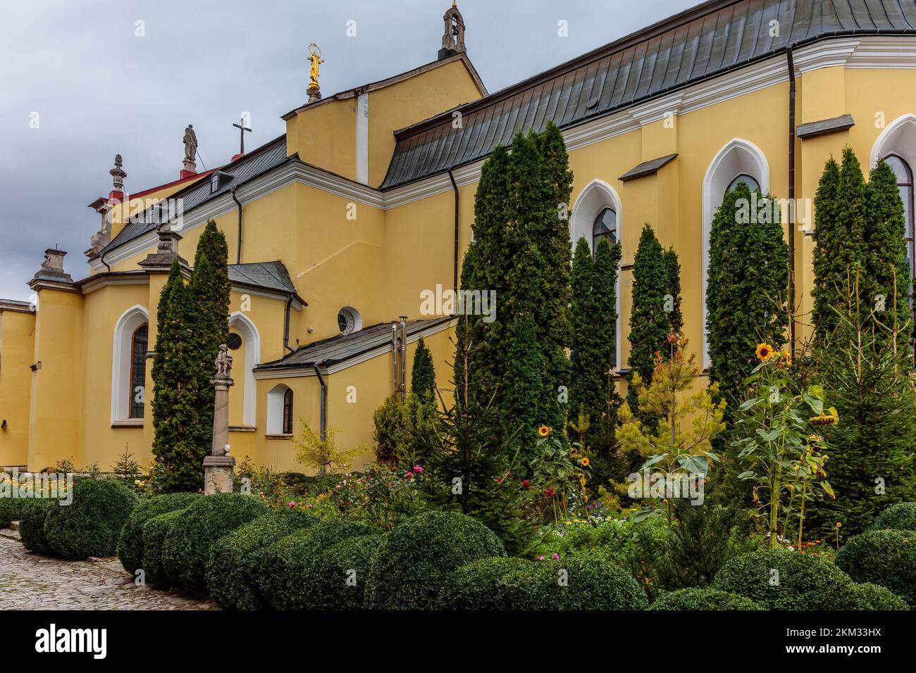 Une belle photo de la cathédrale Saint-Pierre-et-Paul à Kamianets-Podilskyi, en Ukraine Banque D'Images