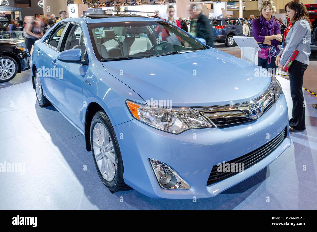 Voiture hybride Toyota Camry XLE Banque D'Images