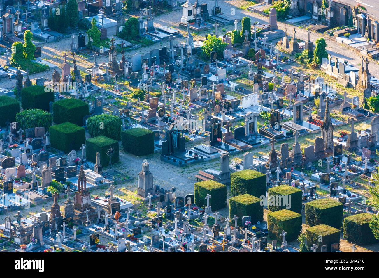 Guebwiller (Gebweiler) : cimetière d'Alsace (Elssass), Haut-Rhin (Oberelsss), France Banque D'Images