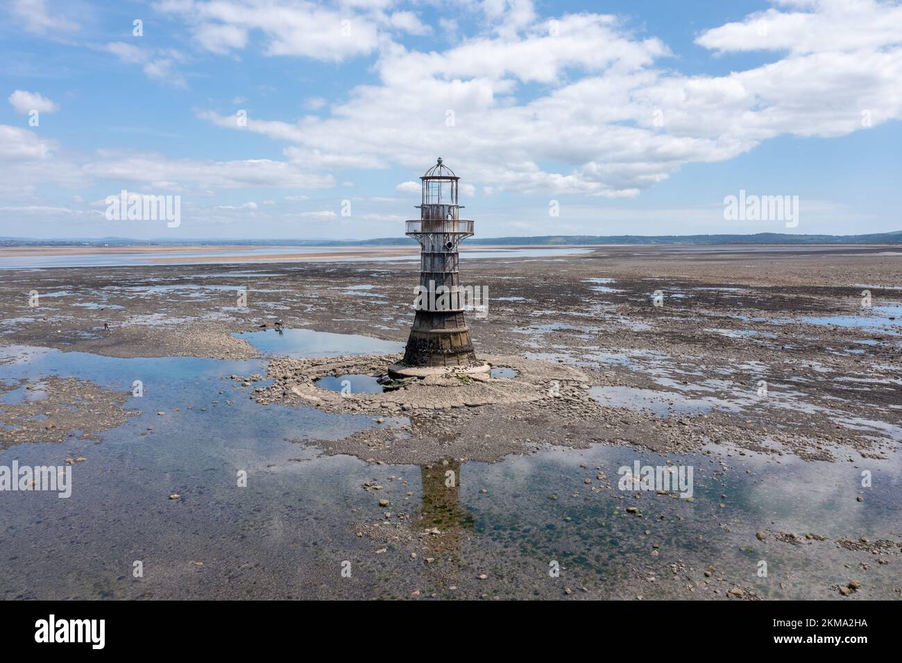 Le phare de Whiteford point est situé au large de la côte, à Whiteford point, près de Whiteford Sands, sur la péninsule de Gower, au sud du pays de Galles. Banque D'Images