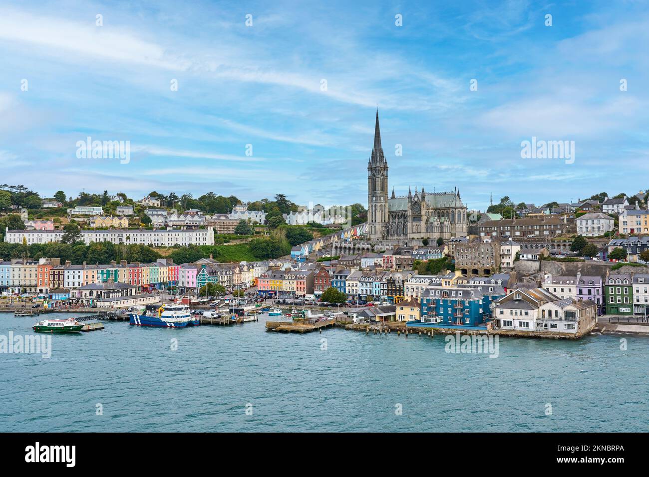 Paysage urbain de Cobh Harbour, port maritime de Cork en Irlande du Sud Banque D'Images
