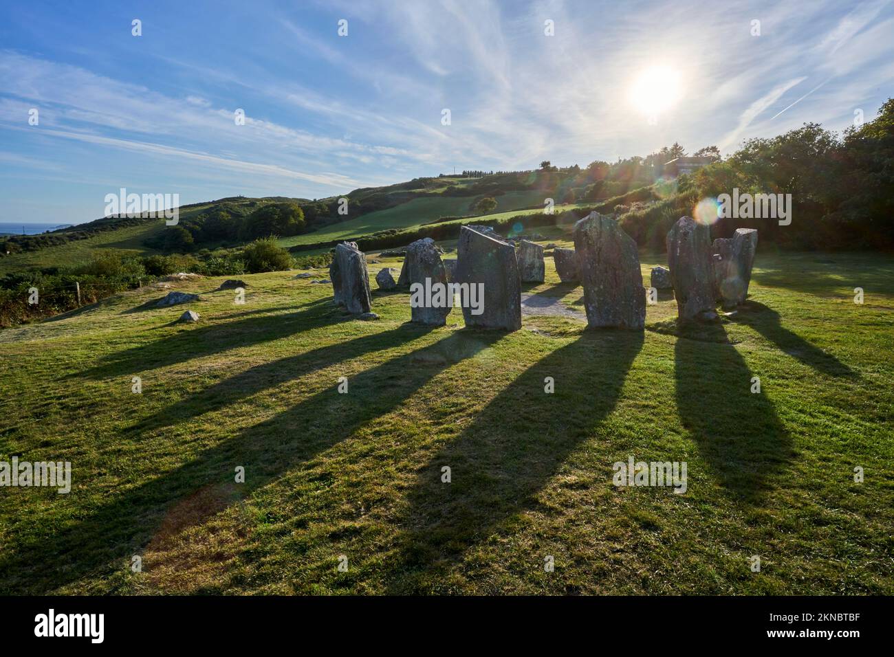 Le cercle de pierres du Celtic Drombeg dans le comté de Cork, République d'Irlande Banque D'Images