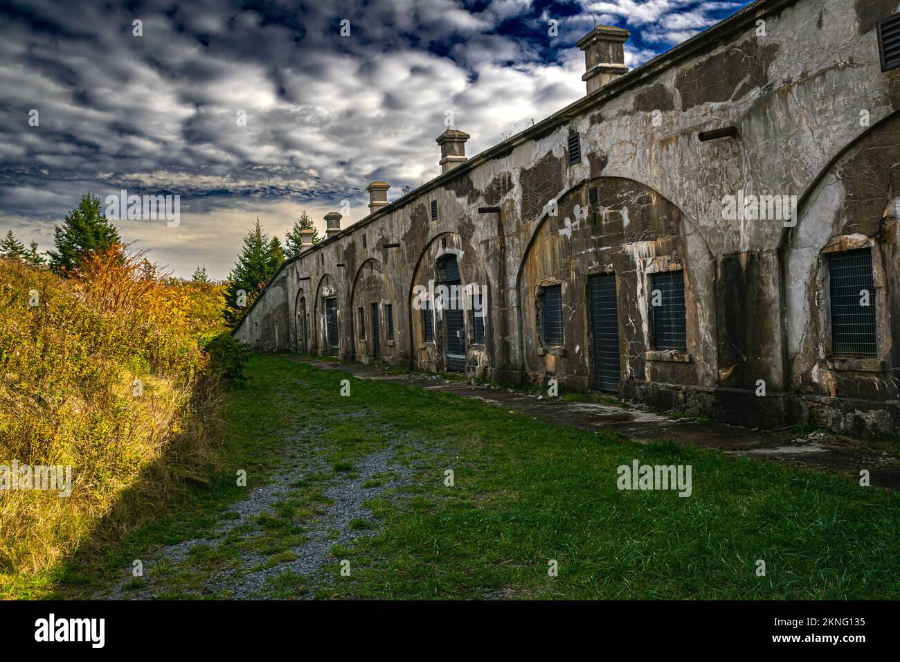 L'édifice Casemates, au lieu historique national du fort-McNab, Île McNabs, Nouvelle-Écosse, Canada Banque D'Images