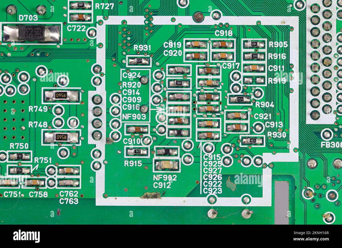 Carte de circuit imprimé de l'ordinateur avec composants électroniques. Carte électronique. Technologie de matériel informatique électronique. Formation en sciences techniques. Banque D'Images