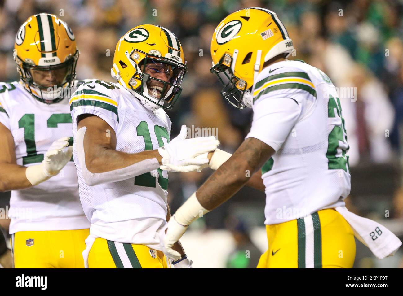 Philadelphie, Pennsylvanie, États-Unis. 27th novembre 2022. Randall Cobb (18), grand destinataire de Green Bay Packers, célèbre dans la zone finale après avoir marqué un touchdown pendant le match contre les Philadelphia Eagles à Lincoln Financial Field. (Credit image: © Debby Wong/ZUMA Press Wire) Credit: ZUMA Press, Inc./Alamy Live News Banque D'Images