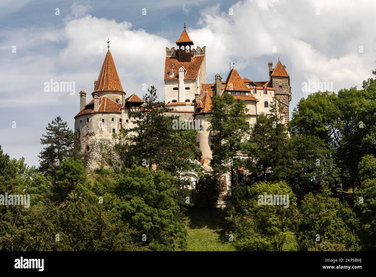 Château de Bran, connu sous le nom de Château de Dracula, dans le village de Bran, Transylvanie, Roumanie Banque D'Images