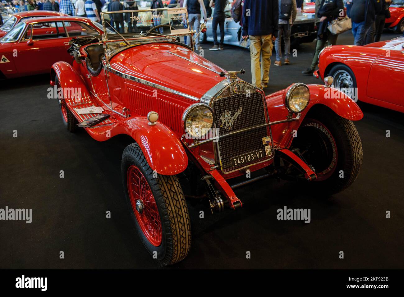 Voiture de sport historique voiture classique d'avant-guerre 30s Alfa Romeo 6c 1750, salon Techno Classica, Rhénanie-du-Nord-Westphalie, Allemagne, Europe Banque D'Images