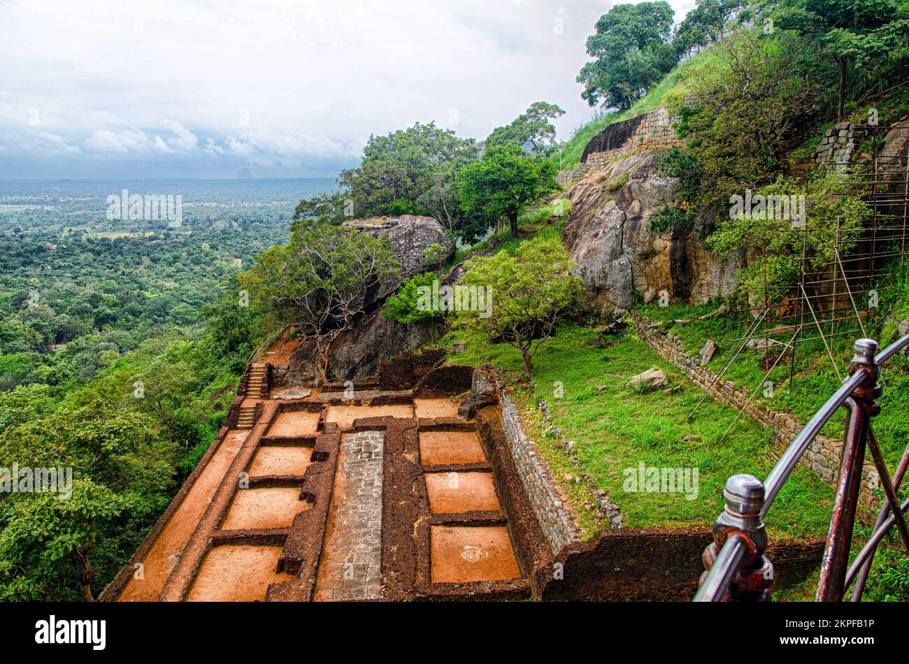 Vue depuis Sigiriya, appelé Lion Rock. Sri Lanka. Banque D'Images