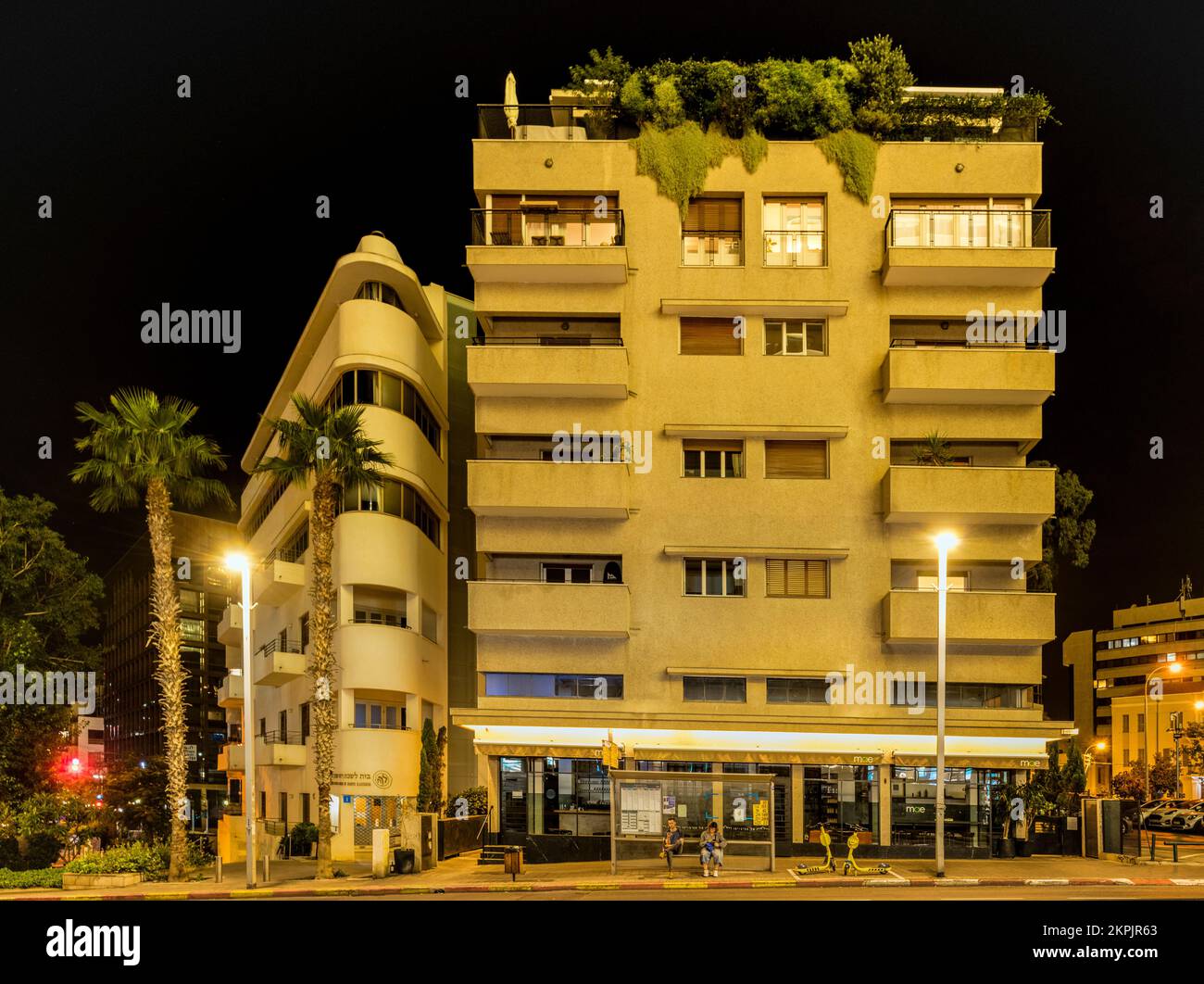 Vue sur les propriétés Bauhaus de tel Aviv, la ville la plus importante au monde, le riche patrimoine de l'architecture du mouvement Bauhaus. Banque D'Images