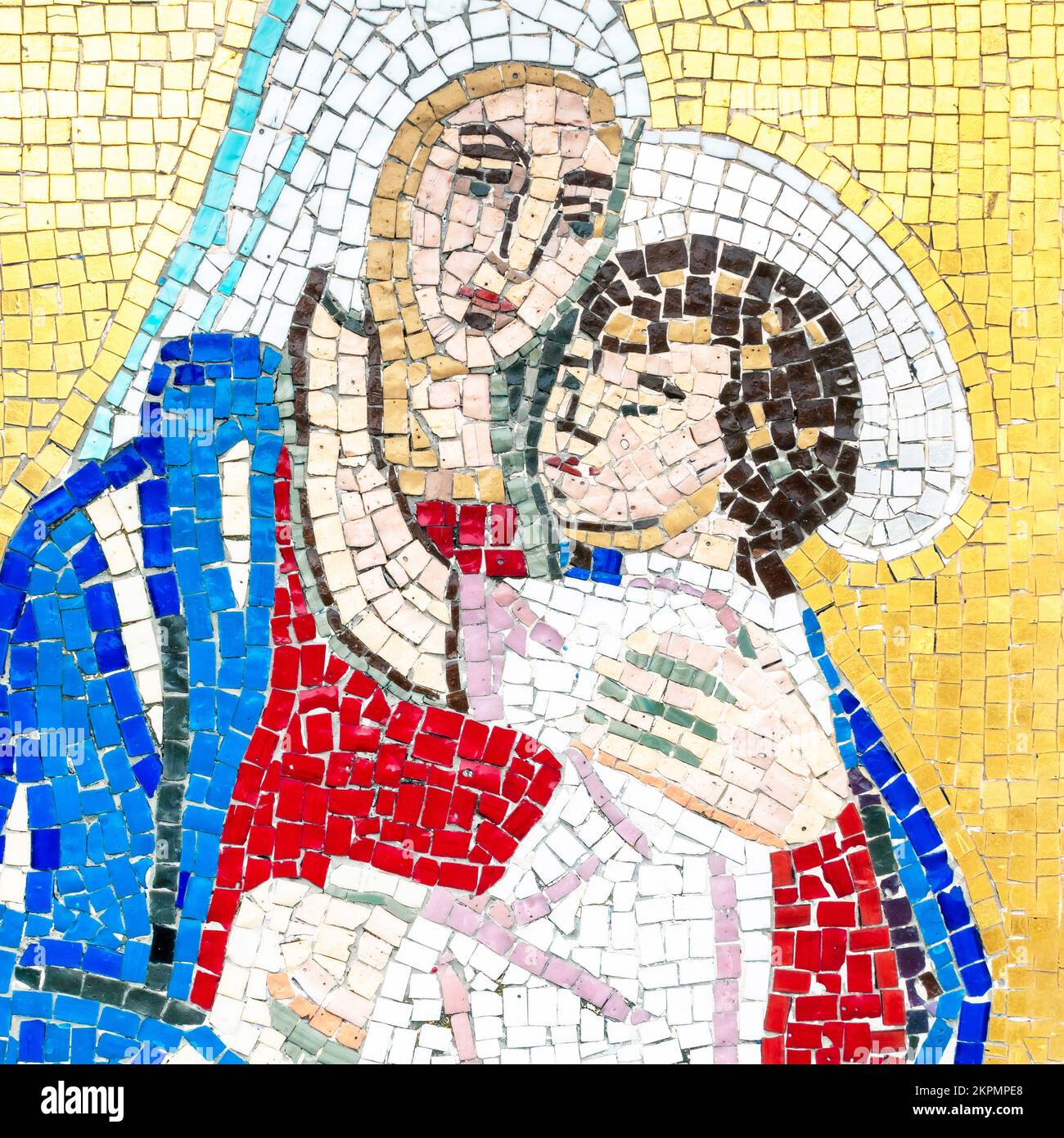 Mosaïque colorée de Marie et de Jésus. Mosaïque représentant Marie avec le bébé Jésus. Banque D'Images