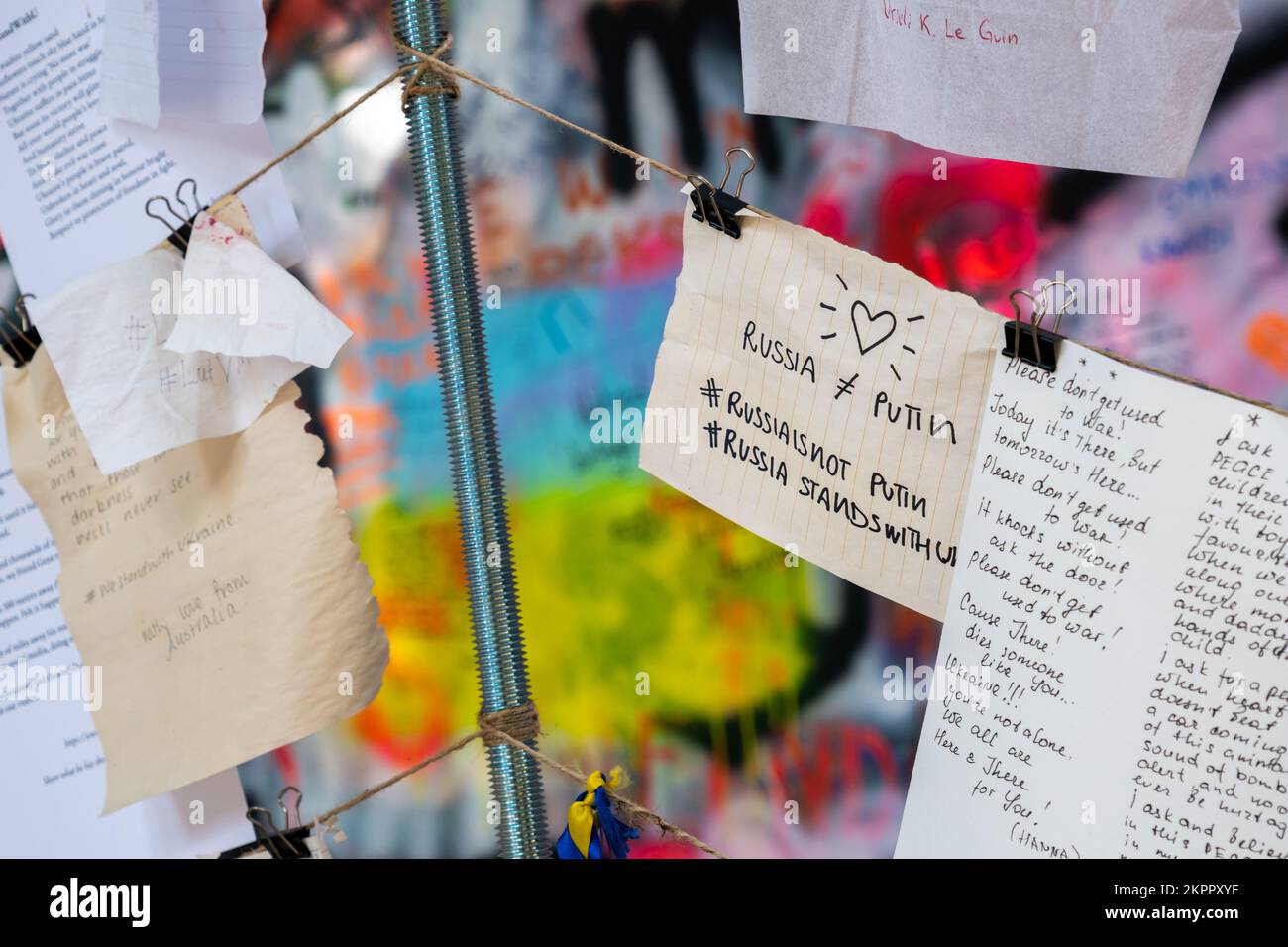 Prague, République tchèque - 4 septembre 2022 : la Russie n'est pas le message de Poutine sur le mur Lennon Banque D'Images