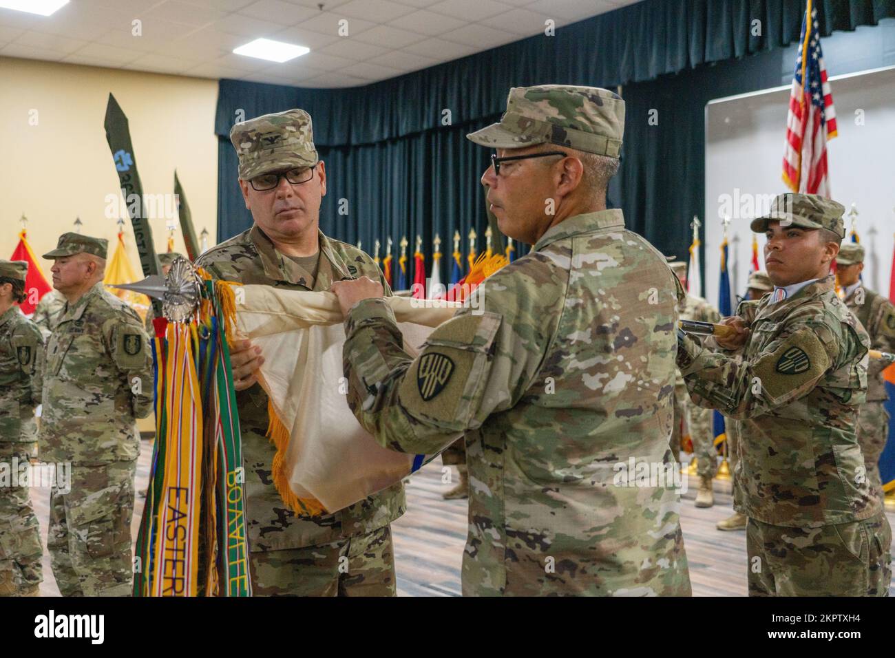 ÉTATS-UNIS Le colonel de l’armée Seth Morgulas, commandant de la ...