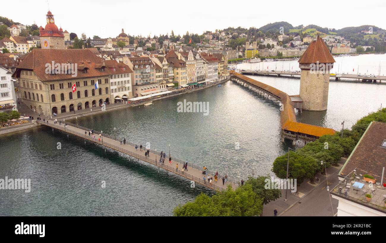 Pont de la Chapelle ou Kapellbrücke, Lucerne, Suisse Banque D'Images