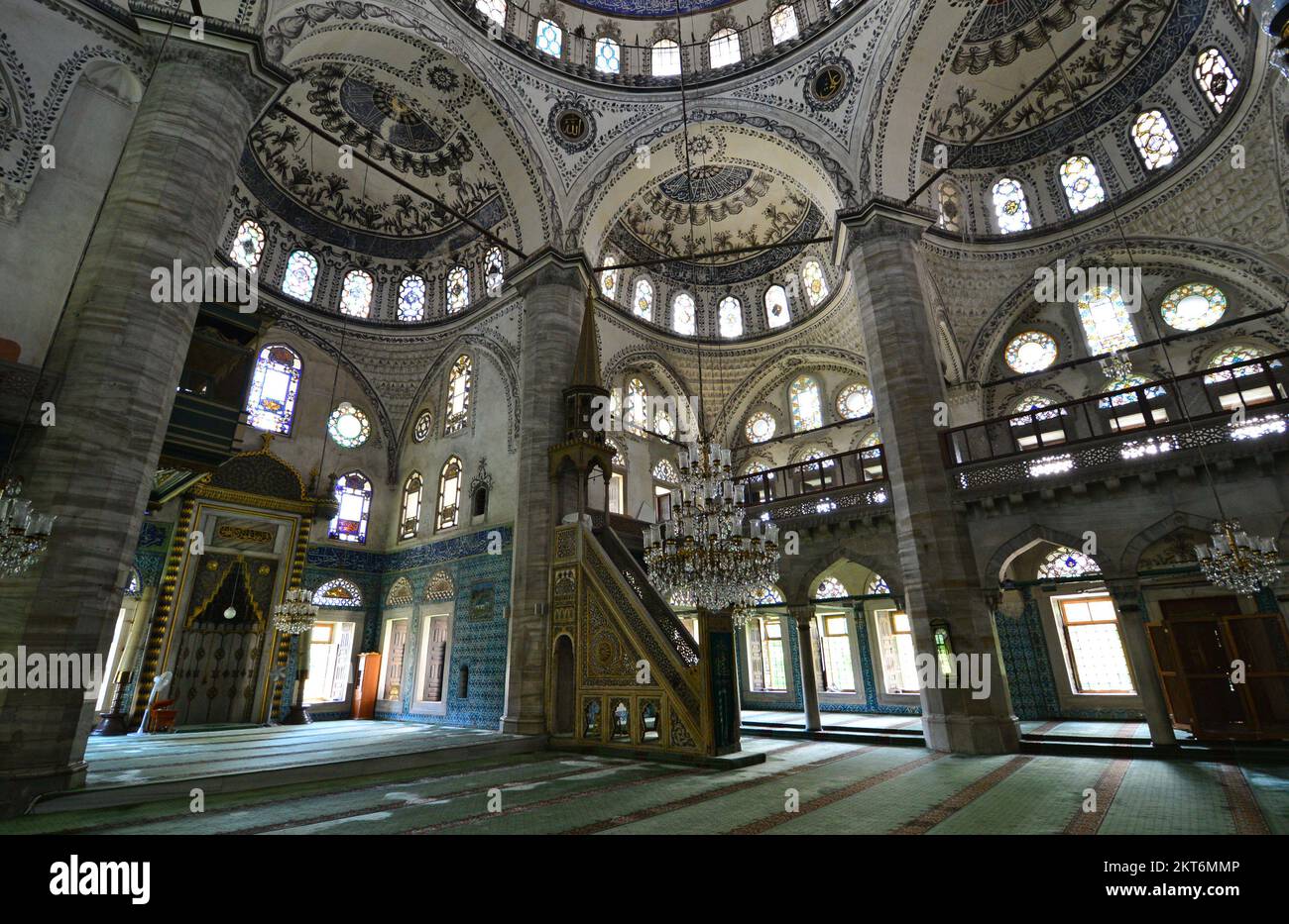 La mosquée et le complexe Hekimoglu Ali Pasha, situés à Istanbul, en Turquie, ont été construits en 1735. Banque D'Images