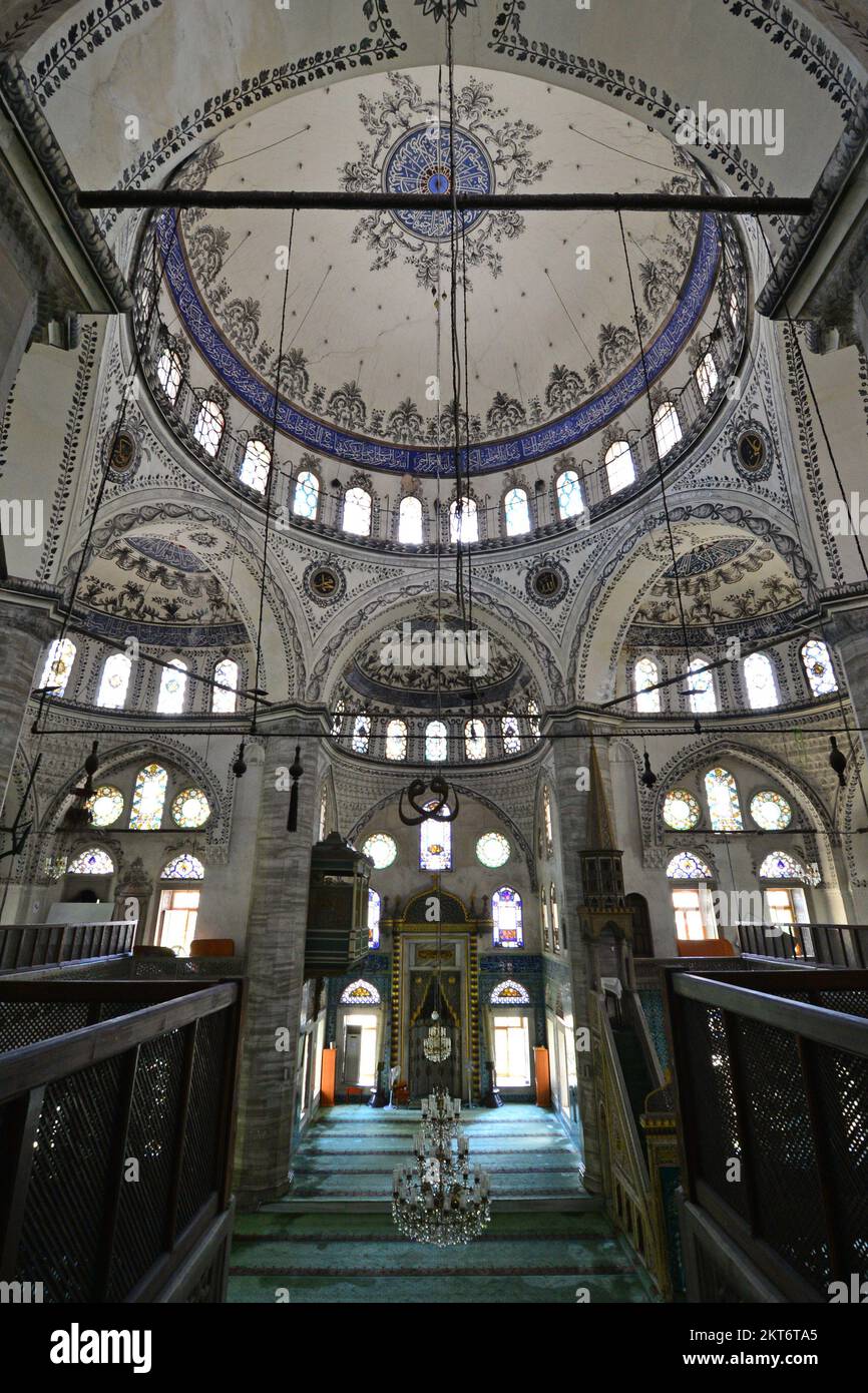 La mosquée et le complexe Hekimoglu Ali Pasha, situés à Istanbul, en Turquie, ont été construits en 1735. Banque D'Images