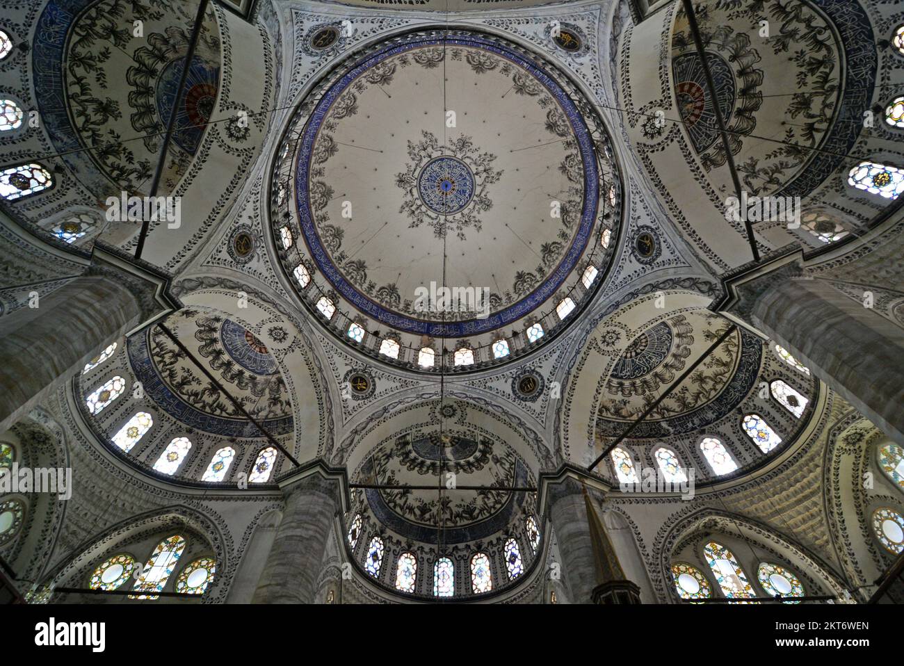 La mosquée et le complexe Hekimoglu Ali Pasha, situés à Istanbul, en Turquie, ont été construits en 1735. Banque D'Images