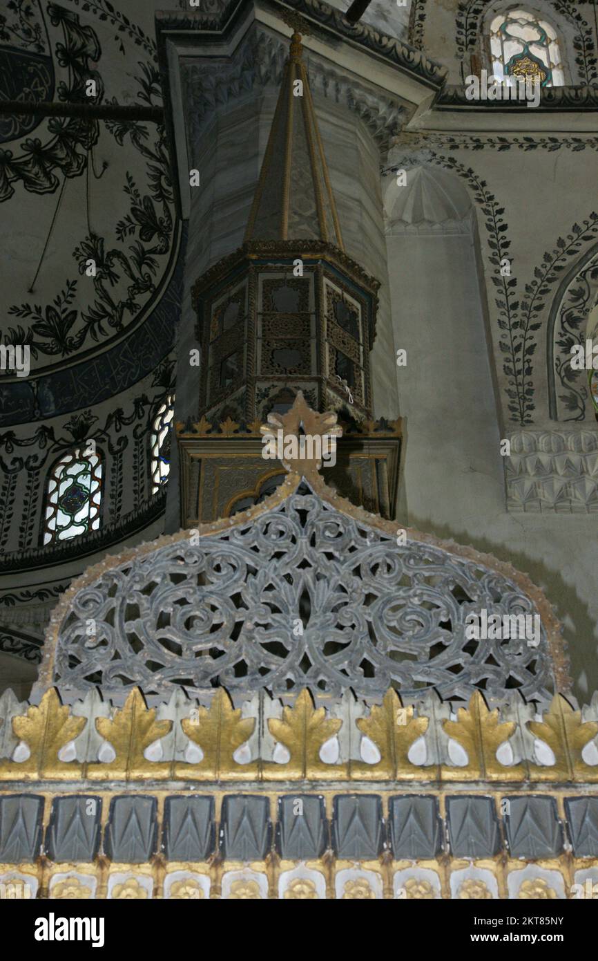 La mosquée et le complexe Hekimoglu Ali Pasha, situés à Istanbul, en Turquie, ont été construits en 1735. Banque D'Images