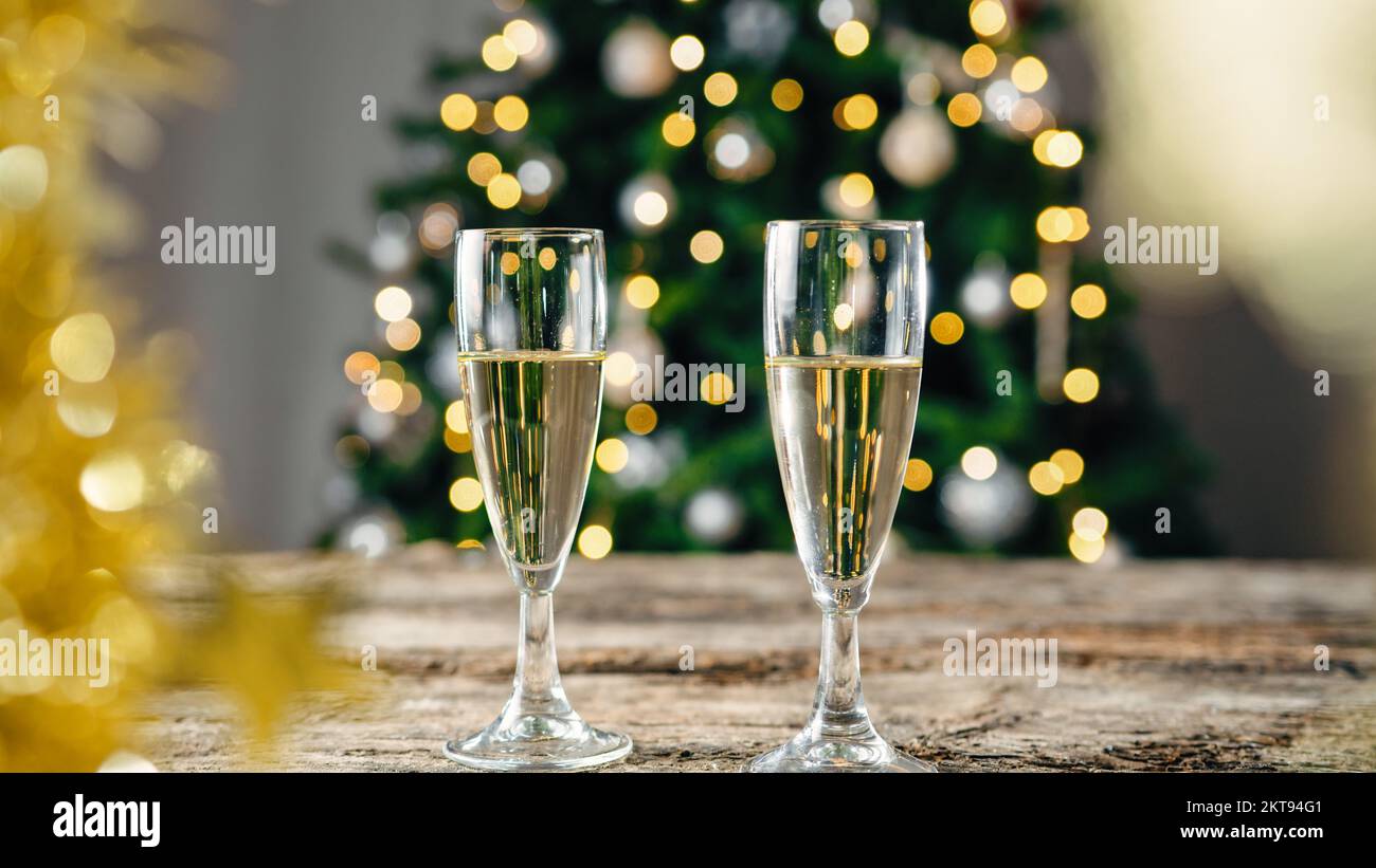 Nouvel an champagne Banque de photographies et d’images à haute ...