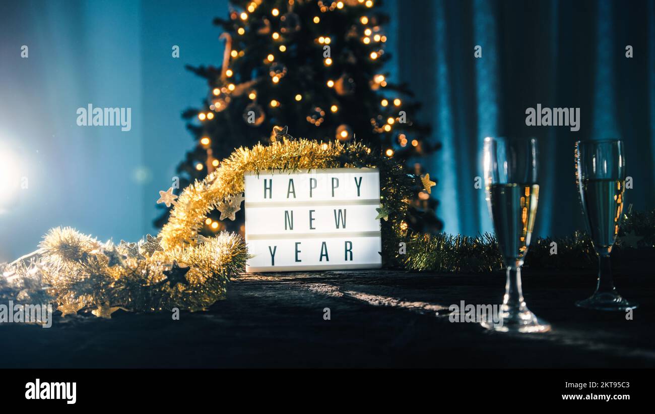 Nouvel an champagne Banque de photographies et d’images à haute ...