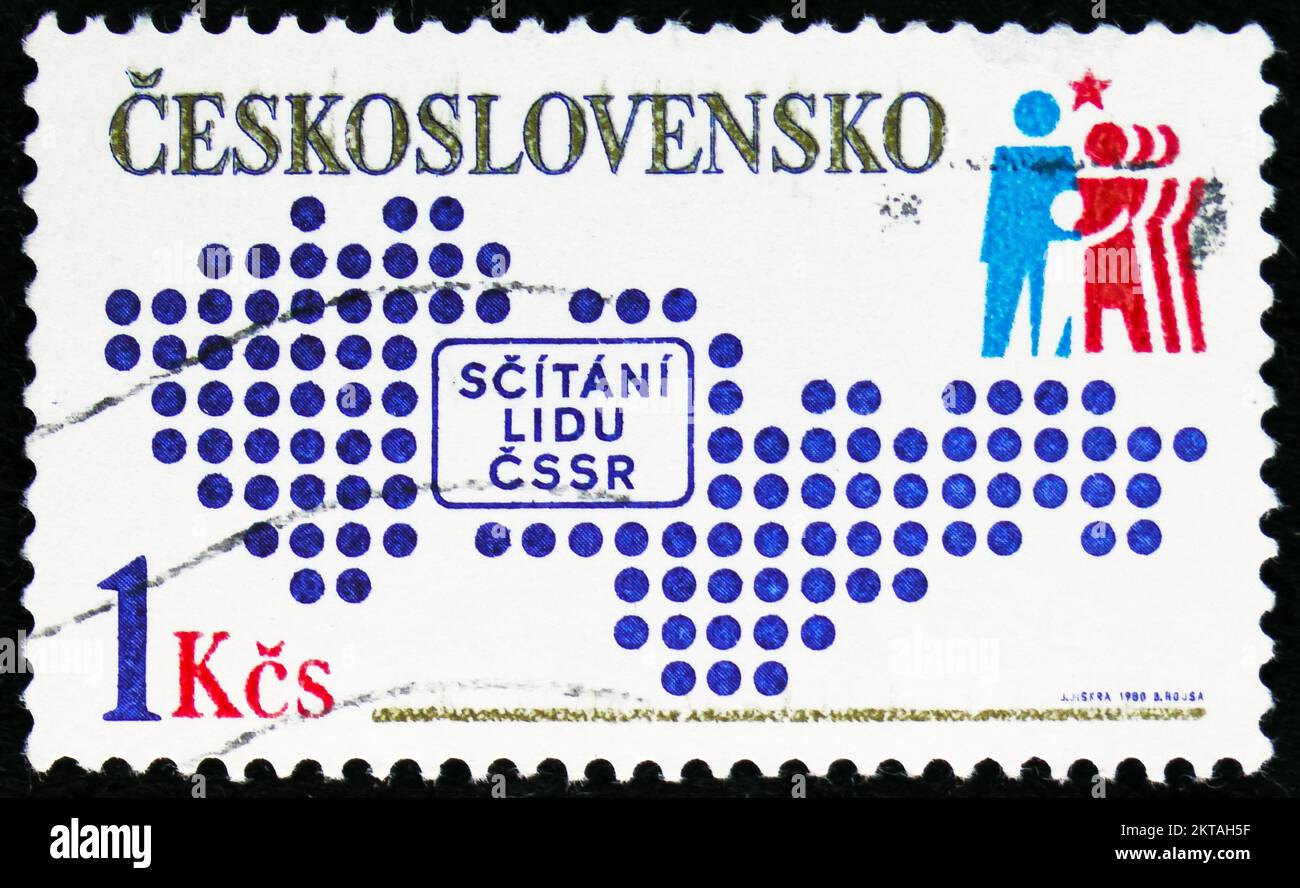 MOSCOU, RUSSIE - 29 OCTOBRE 2022 : le timbre-poste imprimé en Tchécoslovaquie montre le Recensement national 1980, série, vers 1980 Banque D'Images