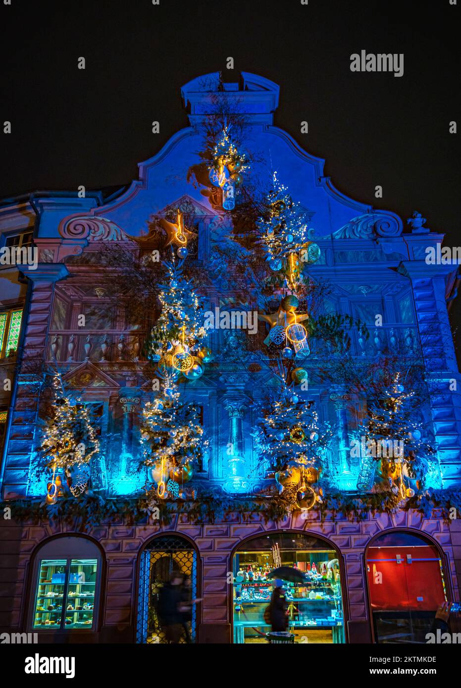 Décorations de Noël dans les rues de Strasbourg, la capitale de Noël. Marché de Noël. France. Banque D'Images