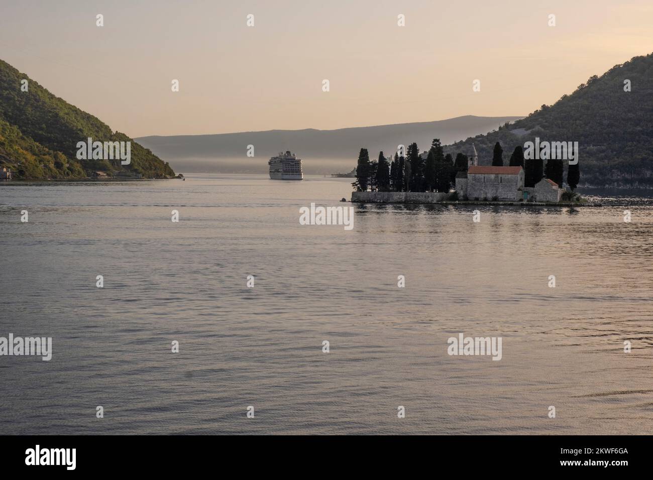 Paysage de la baie de Kotor au Monténégro. Banque D'Images