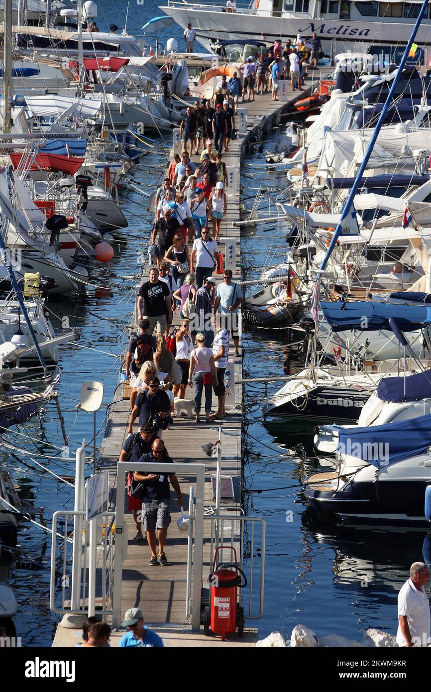 Quatrième jour de la prestigieuse compétition de voile RC44 Cup. Banque D'Images