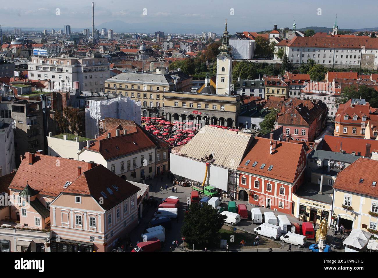 12.10.2013., Zagreb, Croatie - vue panoramique de Zagreb depuis l'une des tours de la cathédrale. Photo: Grgur Zucko/PIXSELL Banque D'Images