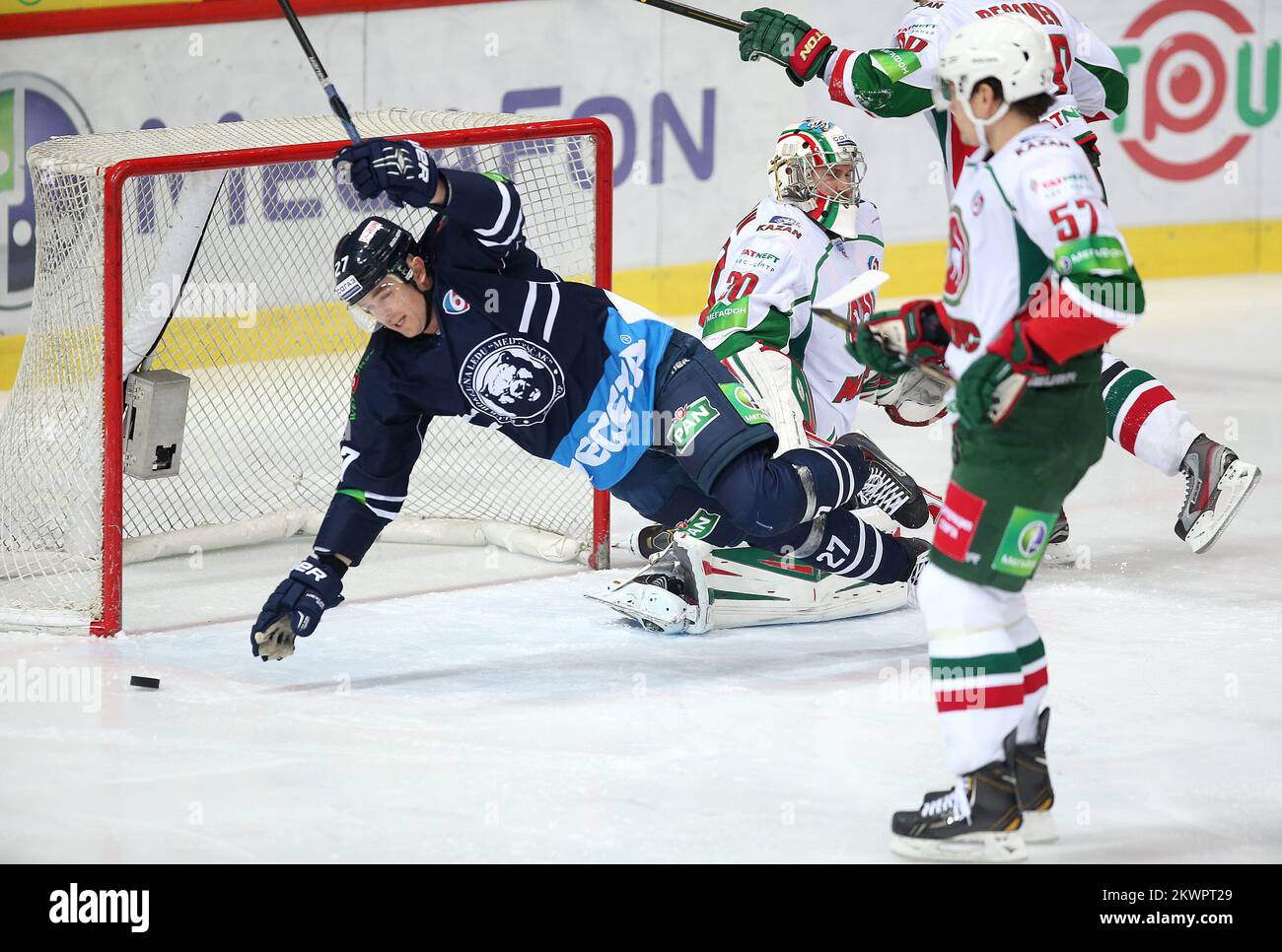 11.12.2013., Zagreb, Croatie - Ligue de hockey Kontinental, 37. Round, KHL Medvescak - Ak bars. Hugh Jessiman. Photo: Igor Kralj/PIXSELL Banque D'Images