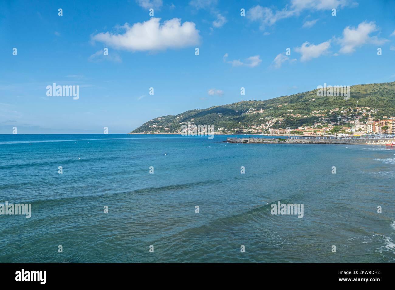 La belle plage d'Andorre en Ligurie Banque D'Images