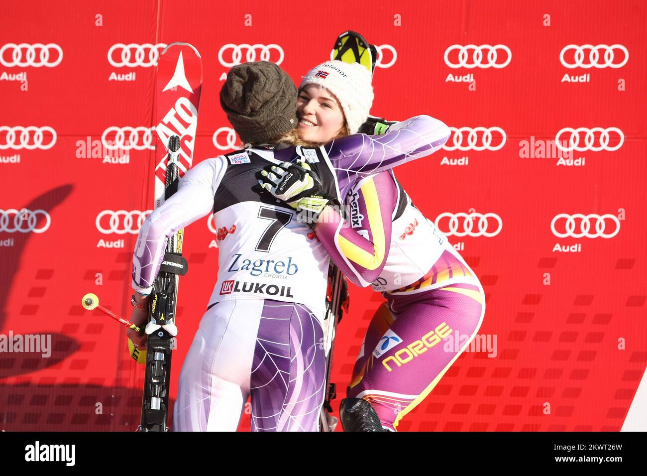 04.01.2015., Sljeme, Zagreb, Croatie - Trophée VIP Snow Queen 10th 2015. Course féminine de slalom.2nd run.Mikaela Shiffrin, Nina Loeseth. Photo: Luka Stanzl/PIXSELL Banque D'Images