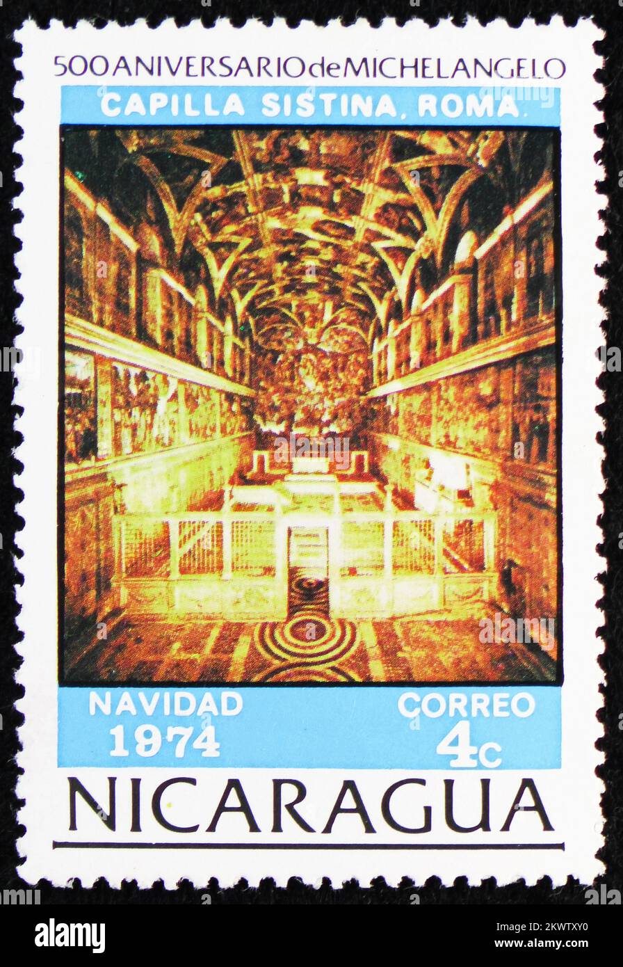 MOSCOU, RUSSIE - le 29 OCTOBRE 2022 : timbre-poste imprimé au Nicaragua montre la chapelle Sixtine, Michel-Ange, série de Noël 1974, vers 1974 Banque D'Images