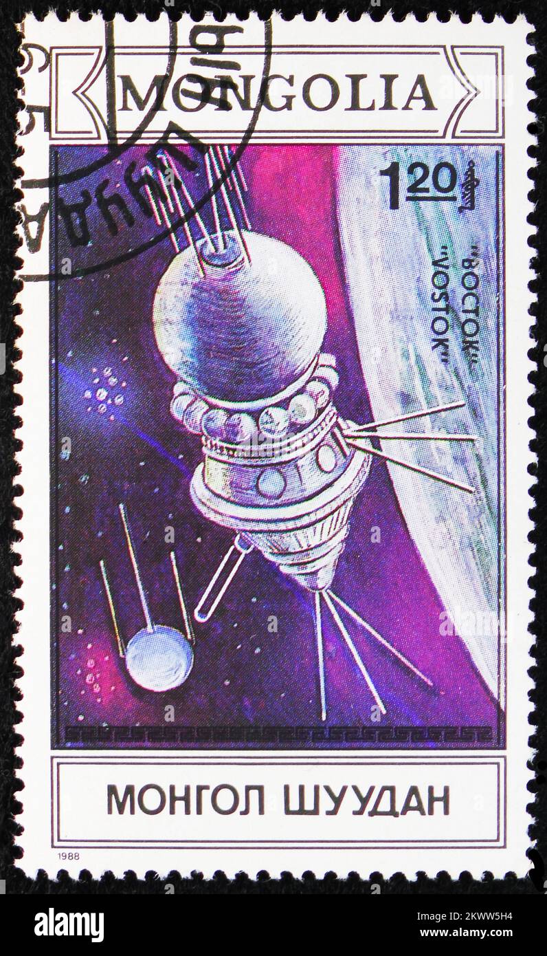MOSCOU, RUSSIE - 29 OCTOBRE 2022: Timbre-poste imprimé en Mongolie montre Vostok, série de recherche spatiale, vers 1988 Banque D'Images