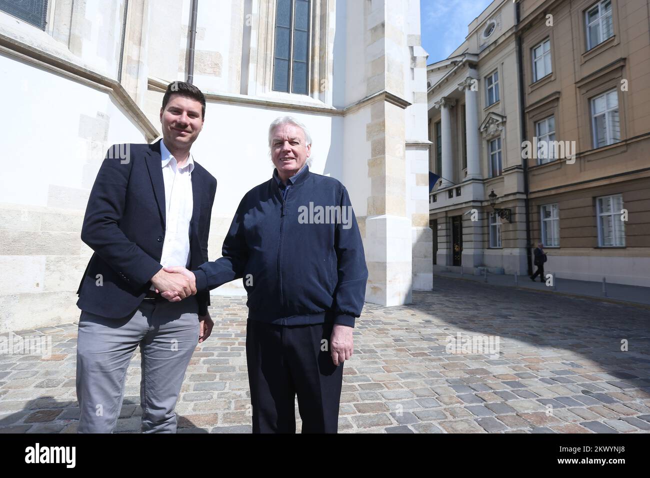 30.03.2017., Zagreb - le député Ivan Pernar a rencontré David Icke, théoricien de la conspiration de renommée mondiale, et a essayé de l'amener à entrer au Parlement croate, mais a échoué parce que David Icke n'avait pas de documents sur lui. Photo: Sanjin Strukic/PIXSELL Banque D'Images