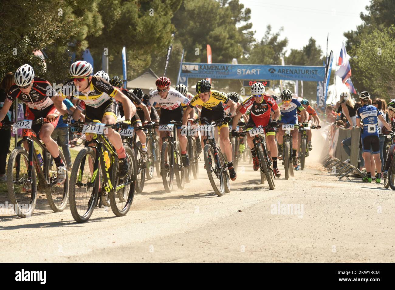 01.04.2017., Premantura - MTB l'assaisonnement en Croatie est ouvert avec Kamenjak Rocky Trails Mountain bike Days à Premantura. L'événement aura deux courses MTB, 21. XCO Premantura Rocky Trail et 4. XCM Kamenjak Rocky Trail. XCO est la catégorie UCI C1 et la course de maraton est la catégorie UCI C3. Les deux seront marqués pour la coupe de Croatie. Photo: Dusko Marusic/PIXSELL Banque D'Images