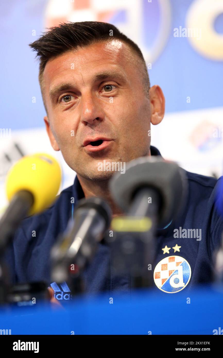 13.07.2017., Zagreb, Croatie - Un nouvel entraîneur de Dinamo, Mario Cvitanovic, a été présenté à la conférence de presse. Photo: Robert Anic/PIXSELL Banque D'Images