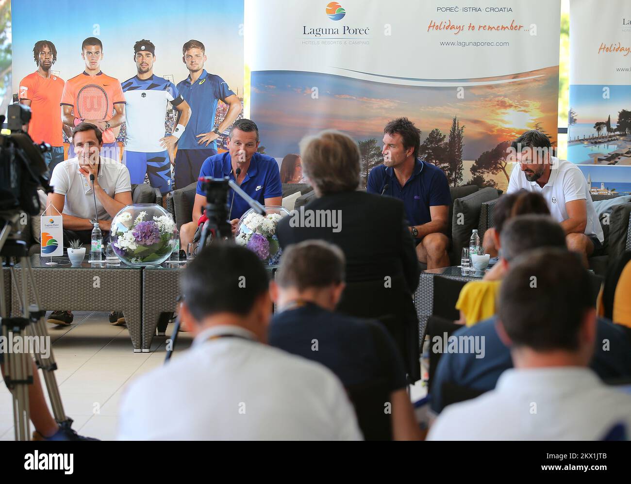 19.07.2017., Croatie, Porec - 28th Blue Lagoon Croatie Open Umag tennis Tournament. La conférence de presse au cours de laquelle le directeur du tournoi Lorenz Frankopan et le président du comité organisateur du tournoi Ronald Korotaj ont annoncé le match d'exposition entre la légende du tennis Goran Ivanisevic, Pat Cash et Richard Krajicek. Photo: Jurica Galoic/PIXSELL Banque D'Images