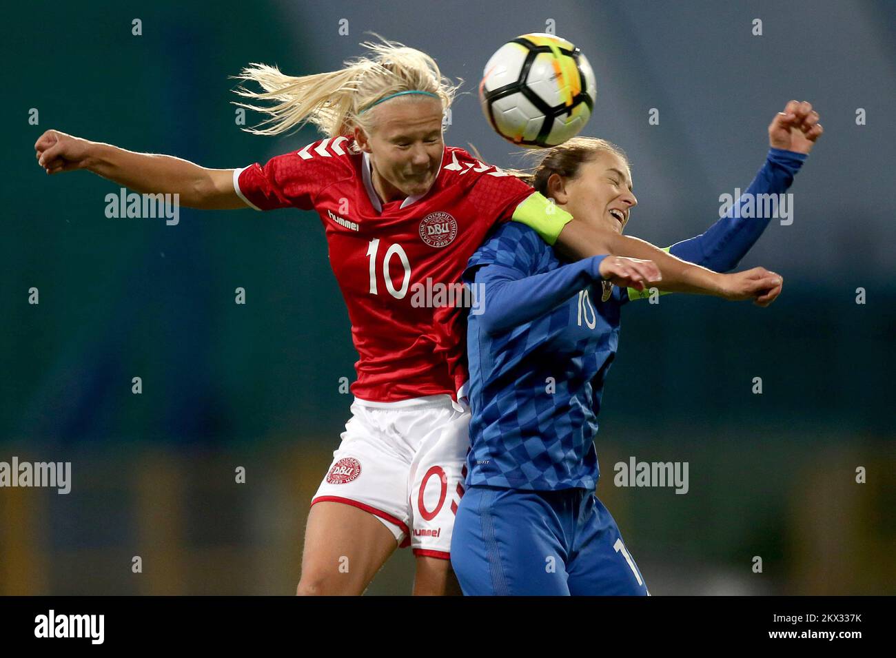 24.10.2017., Zapresic, Croatie - le match de qualification féminine de coupe du monde de l'UEFA avec le Danemark, Groupe 4 au stade de Zapresic. Le Danemark a gagné 4:0. IVA Landeka, Pernille Harder. Photo: Igor Kralj/PIXSELL Banque D'Images