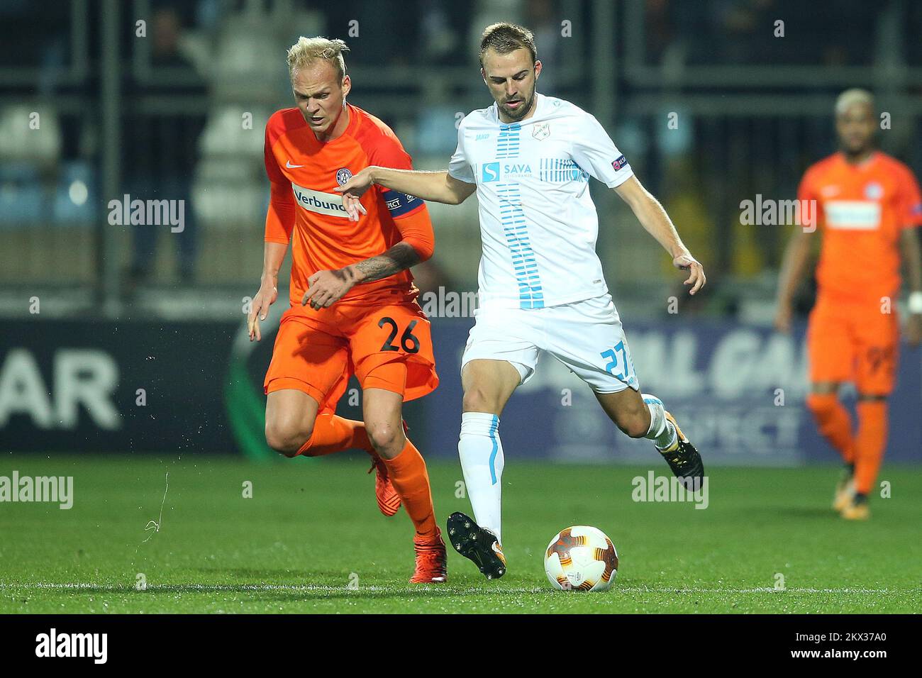 02.11.2017., Rijeka, Croatie - UEFA Europa League, groupe D, tour 4, HNK Rijeka - Autriche Wien. Raphael Holzhauser, Josip Misic. Photo: Goran Stanzl/PIXSELL Banque D'Images