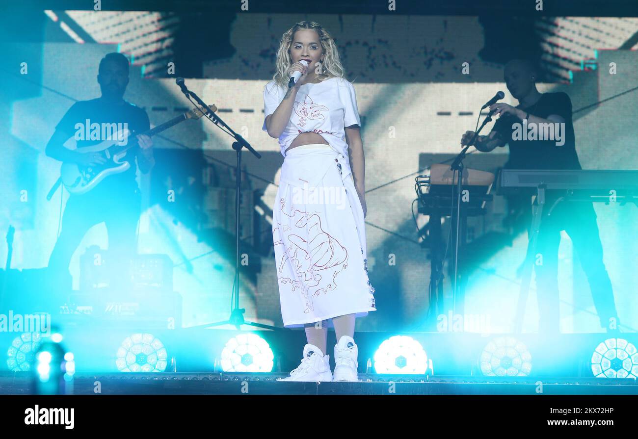 08.07.2018., Croatie, Porec - Rita ora se produit au Rise Up Festival. Photo: Kristina Stedul Fabac/PIXSELL Banque D'Images