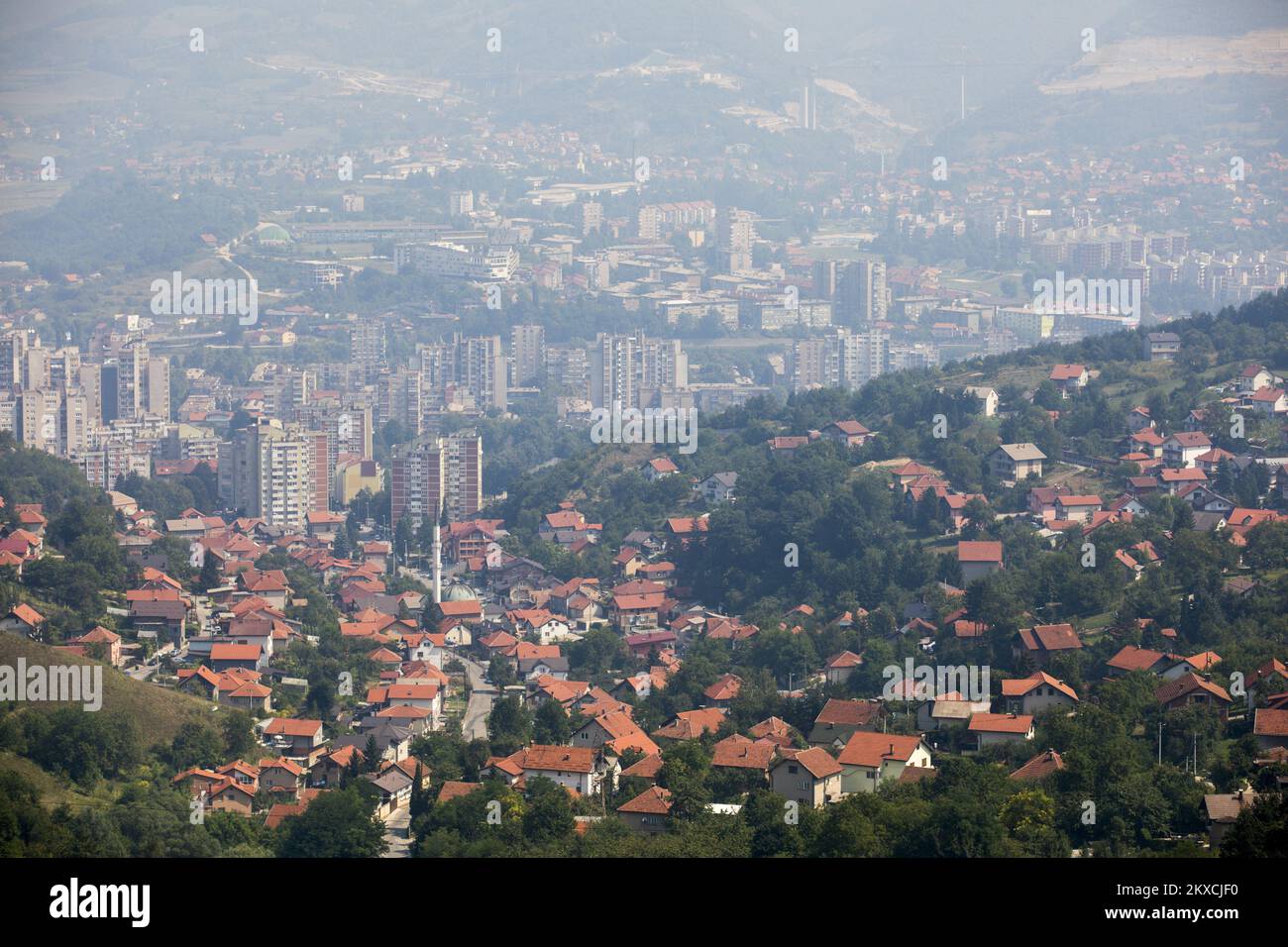 12.08.2019., Zenica, Bosnie-Herzégovine - vue panoramique de Zenica. Photo: Armin Durgut/PIXSELL Banque D'Images