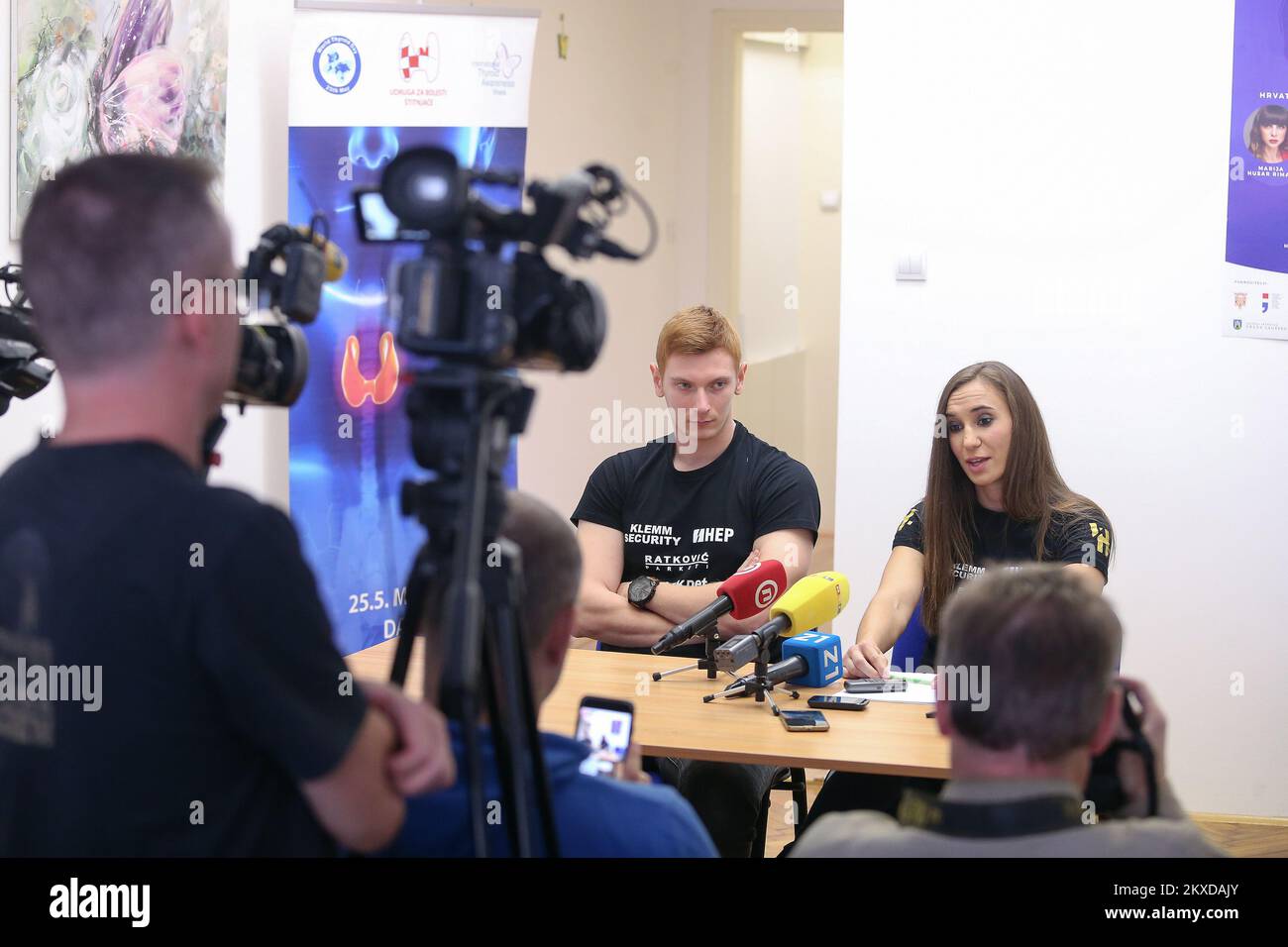 08.10.2019., Zagreb - une boxeuse croate a tenu une conférence de presse après l'incident de Flint. En détail, Habzin était censé lutter contre le Bouclier de Claresse, mais le combat a été annulé lorsque le frère du Bouclier a battu l'entraîneur de Habazin James Ali Bashir. Photo: Luka Stanzl/PIXSELL Banque D'Images