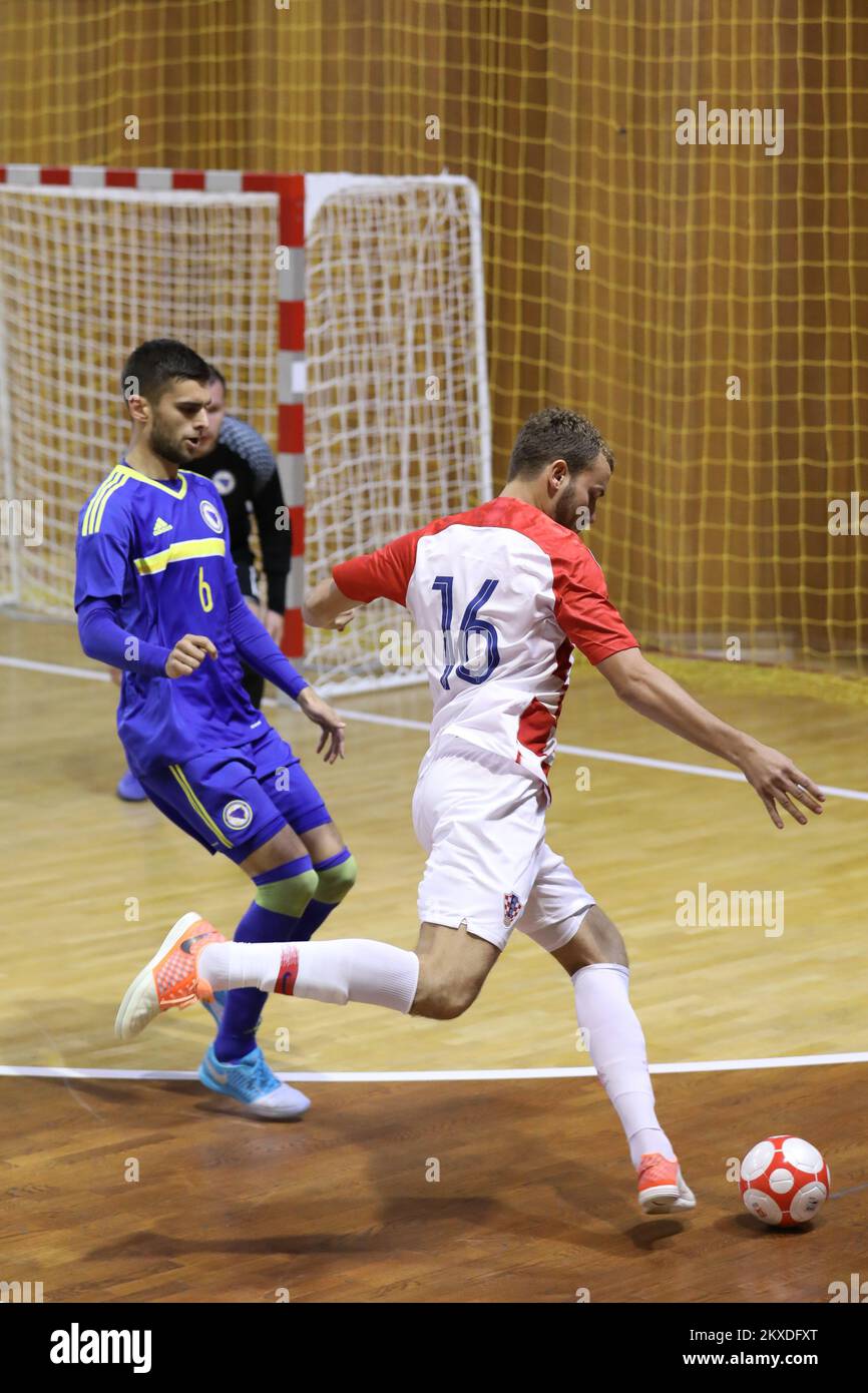 23.10.2019., Dubrovnik, Croatie - partie principale de la compétition européenne de qualification pour la coupe du monde FIFA Futsal 2020, groupe 7, Croatie - Bosnie-Herzégovine. Srdjan Ivankovic, Luka Sutton photo: Grgo Jelavic/PIXSELL Banque D'Images