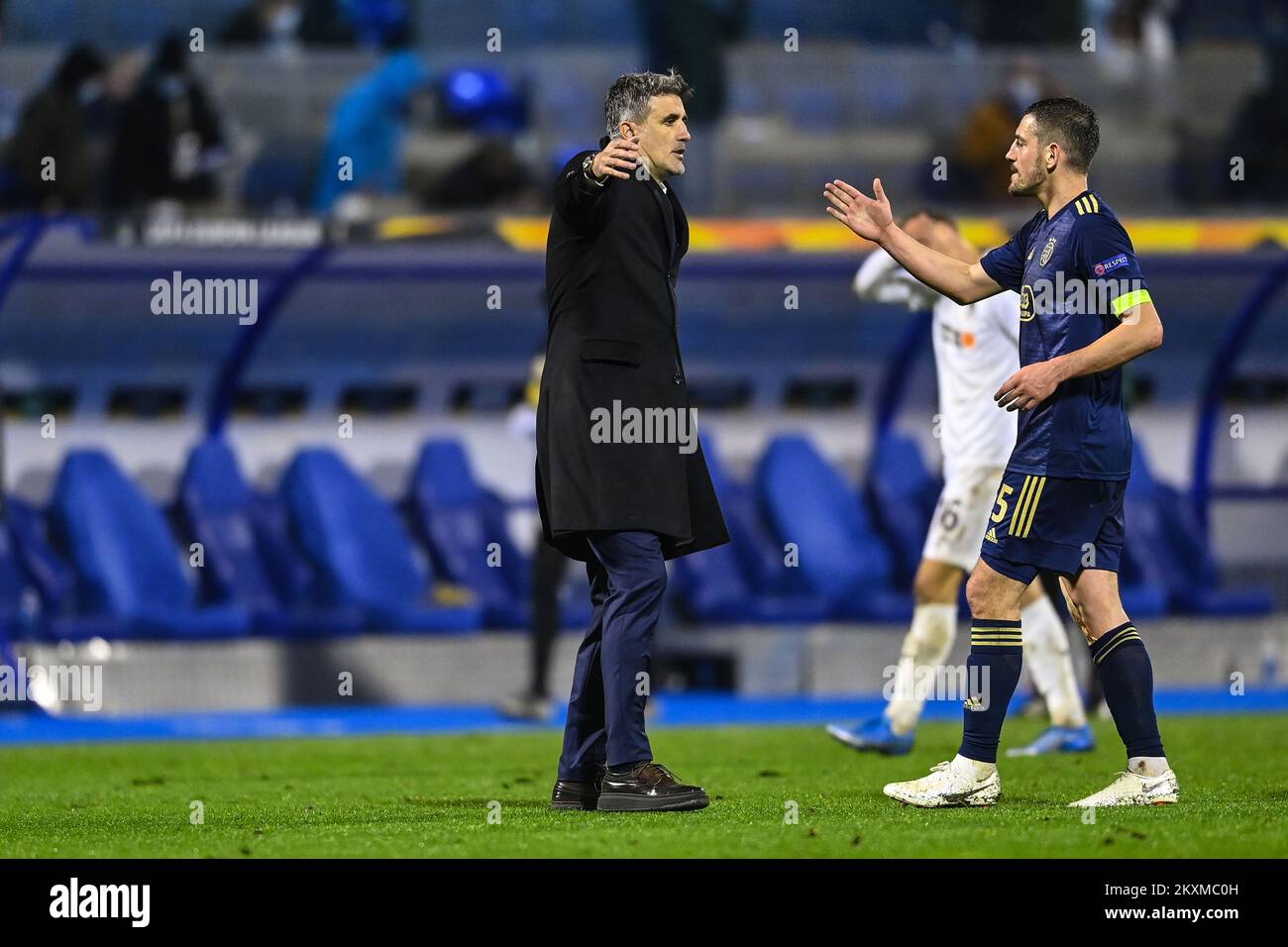 ZAGREB, CROATIE - FÉVRIER 25: Zoran Mamic; Arijan Ademi pendant le match de l'UEFA Europa League Round of 32 entre Dinamo Zagreb et FK Krasnodar sur 25 février 2021 à Zagreb, Croatie. Photo: Josip Regovic/Pixsell Banque D'Images
