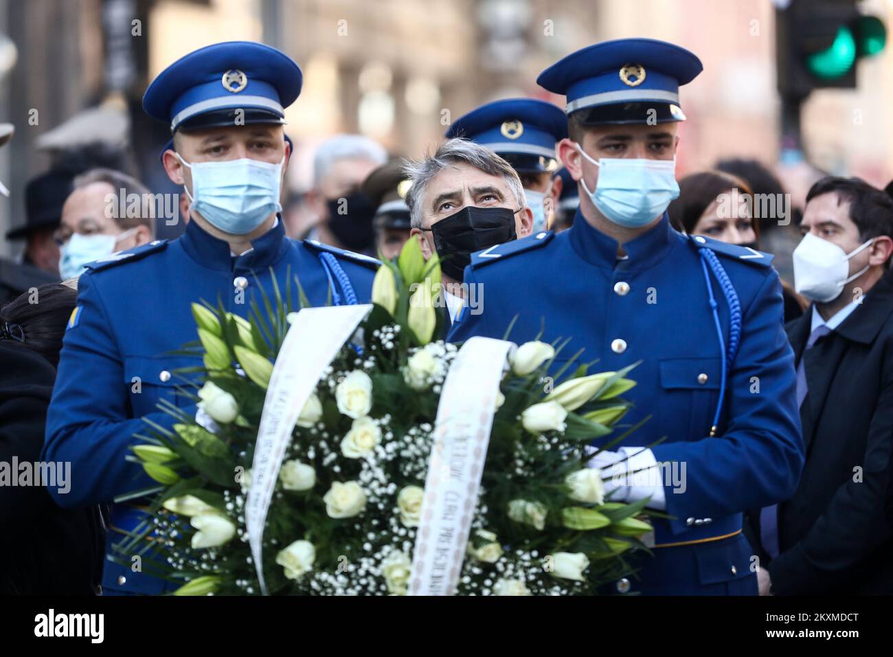 Zeljko Komsic, membre de la présidence de la Bosnie-Herzégovine, vu avec un masque protecteur lors des célébrations de la Journée de l'indépendance à Sarajevo, en Bosnie-Herzégovine, sur 1 mars 2021. Photo: Armin Durgut/PIXSELL Banque D'Images