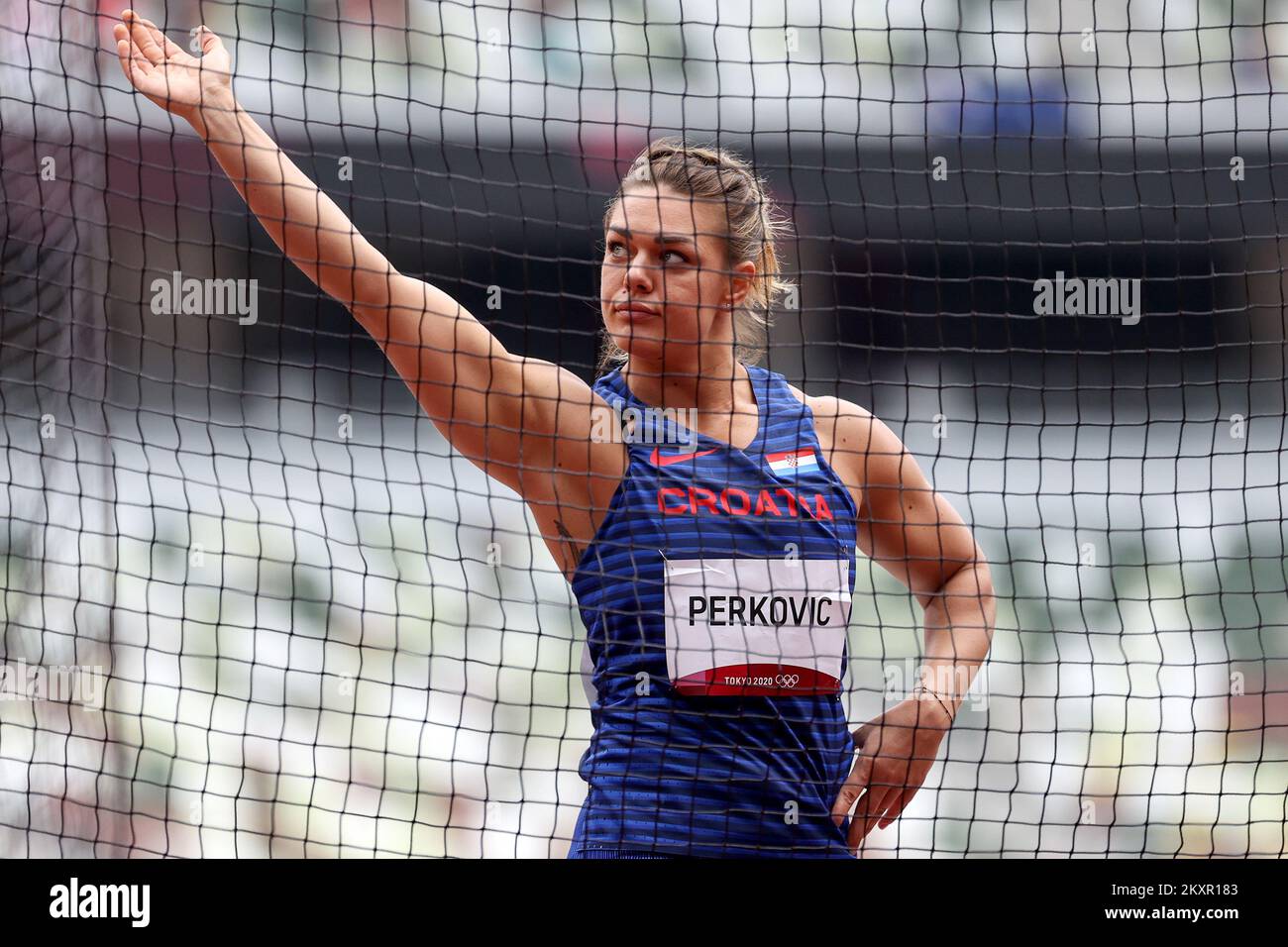 TOKYO, JAPON - JUILLET 31 : Sandra Perkovic, de Team Croatia, participe à la qualification de projection Discus féminin le huitième jour des Jeux Olympiques de Tokyo 2020 au stade olympique de 31 juillet 2021 à Tokyo, au Japon. Photo: Igor Kralj/PIXSELL Banque D'Images